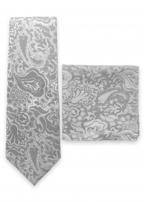 Samenstelling zakelijke stropdas en pochet paisley