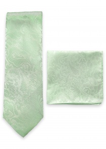 Combinatie zakelijke stropdas en decoratieve doek