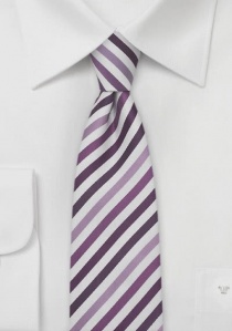 Schmale Krawatte fein gestreift flieder