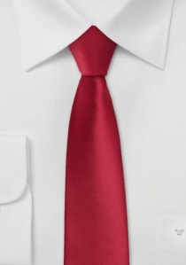 Einfarbige schmale Krawatte klassisch rot