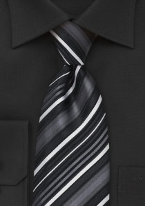 XXL stropdas met een fijn gestreept patroon