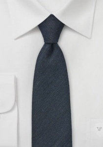 Grof geweven donkerblauwe wollen stropdas