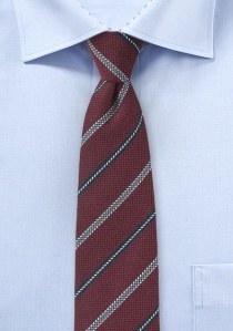 Zakelijke stropdas gestreept bordeaux